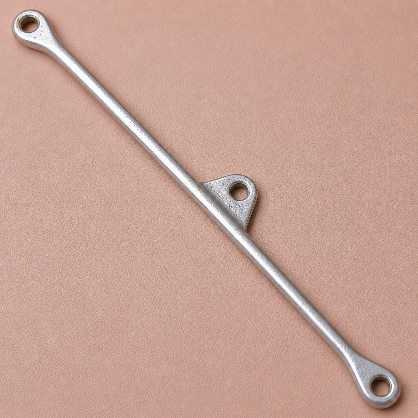 Barre d'écartement métal - 41 cm - gris