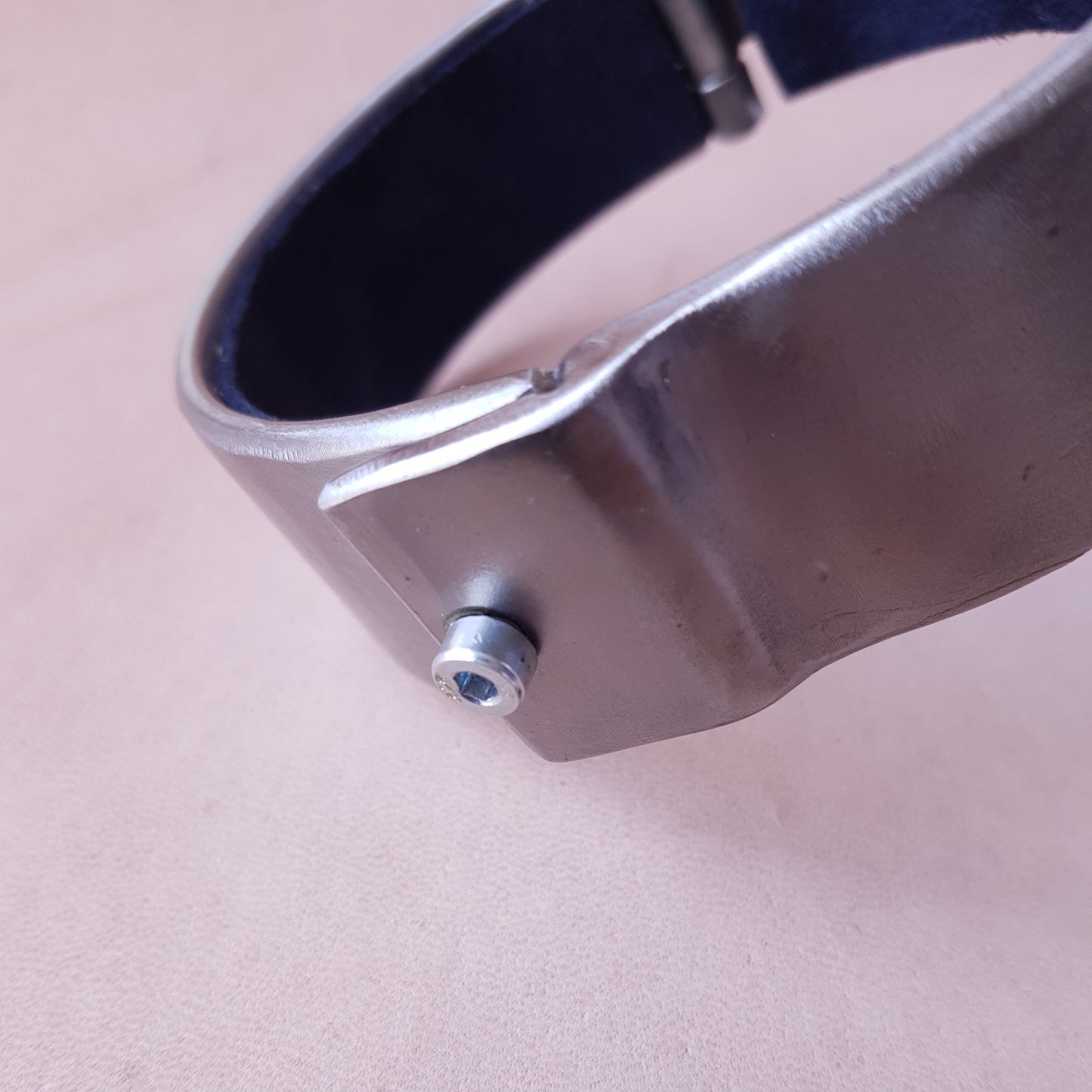 Collier en acier - 29,5 cm - métallique