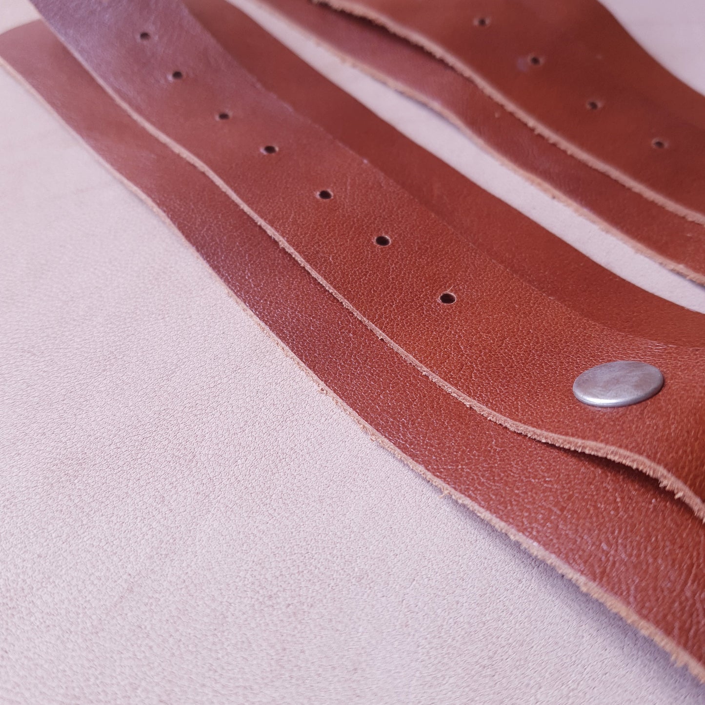 Menottes cuir - 22,5 cm - marron
