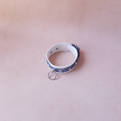 Collier en cuir - 35 cm - bleu & blanc