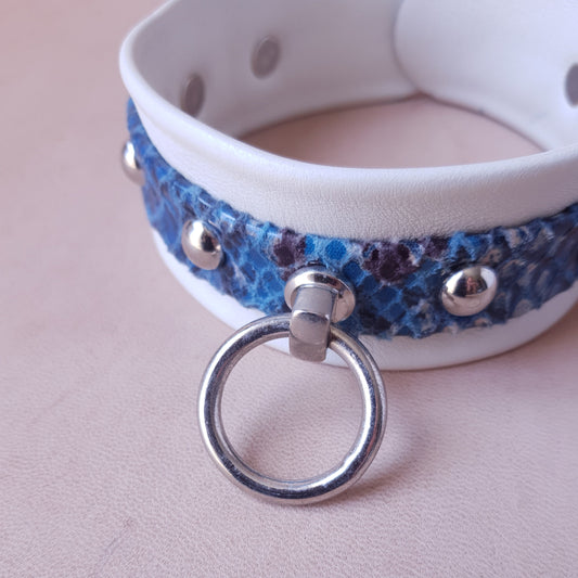 Collier en cuir - 35 cm - bleu & blanc
