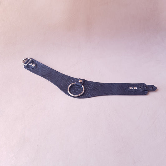 Collier en latex - 38 cm - noir