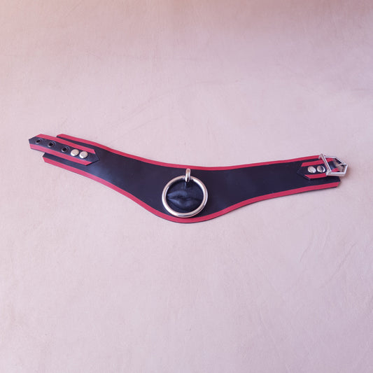 Collier en latex - 32 cm - noir & rouge