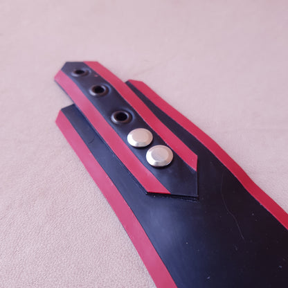 Collier en latex - 32 cm - noir & rouge