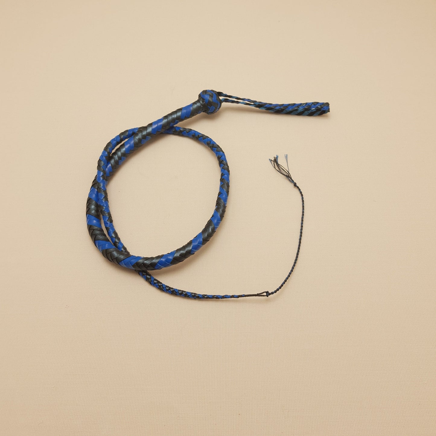 Single Tail Whip - 100 cm braided leather - blue & black