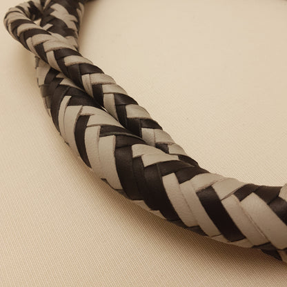 Fouet Single Tail - 126 cm en cuir tressé - noir & gris