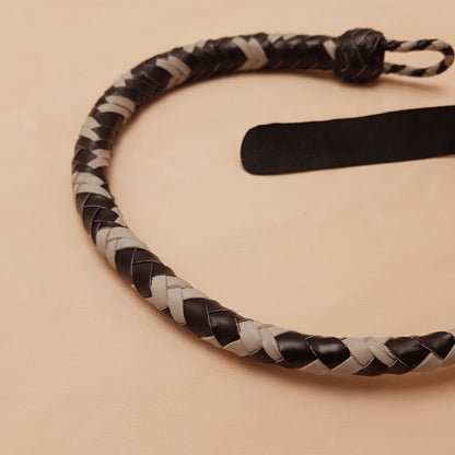 Fouet cravache mexicaine - 56 cm en cuir tressé - noir & gris