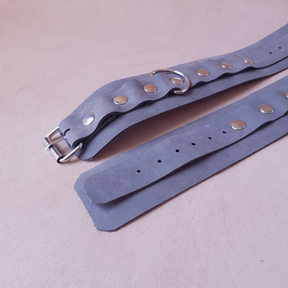 Menottes cuir - 27 cm - gris