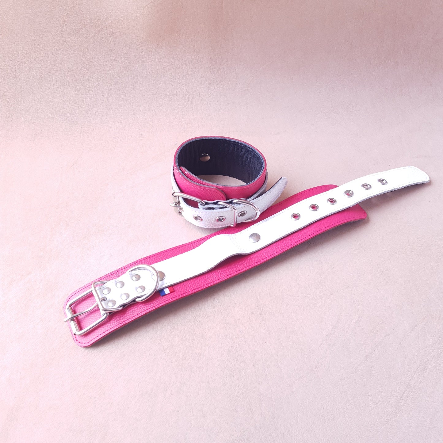 Menottes cuir - 27 cm - rose & blanc