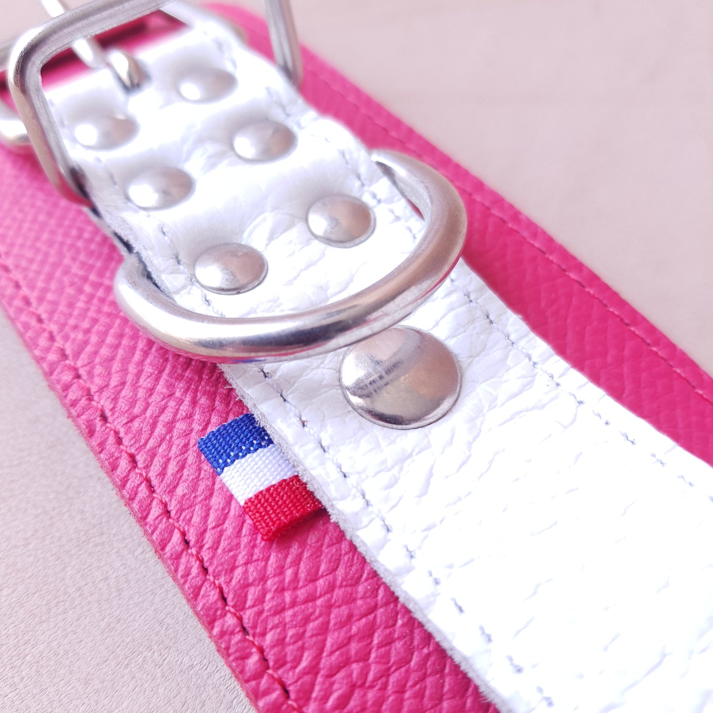 Menottes cuir - 27 cm - rose & blanc