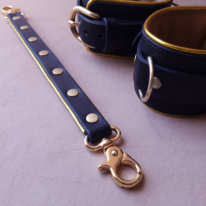 Menottes cuir - 27,5 cm - noir & or