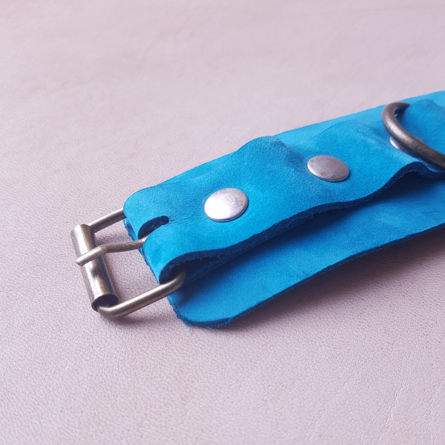 Menottes cuir - 27,5 cm - bleu canard