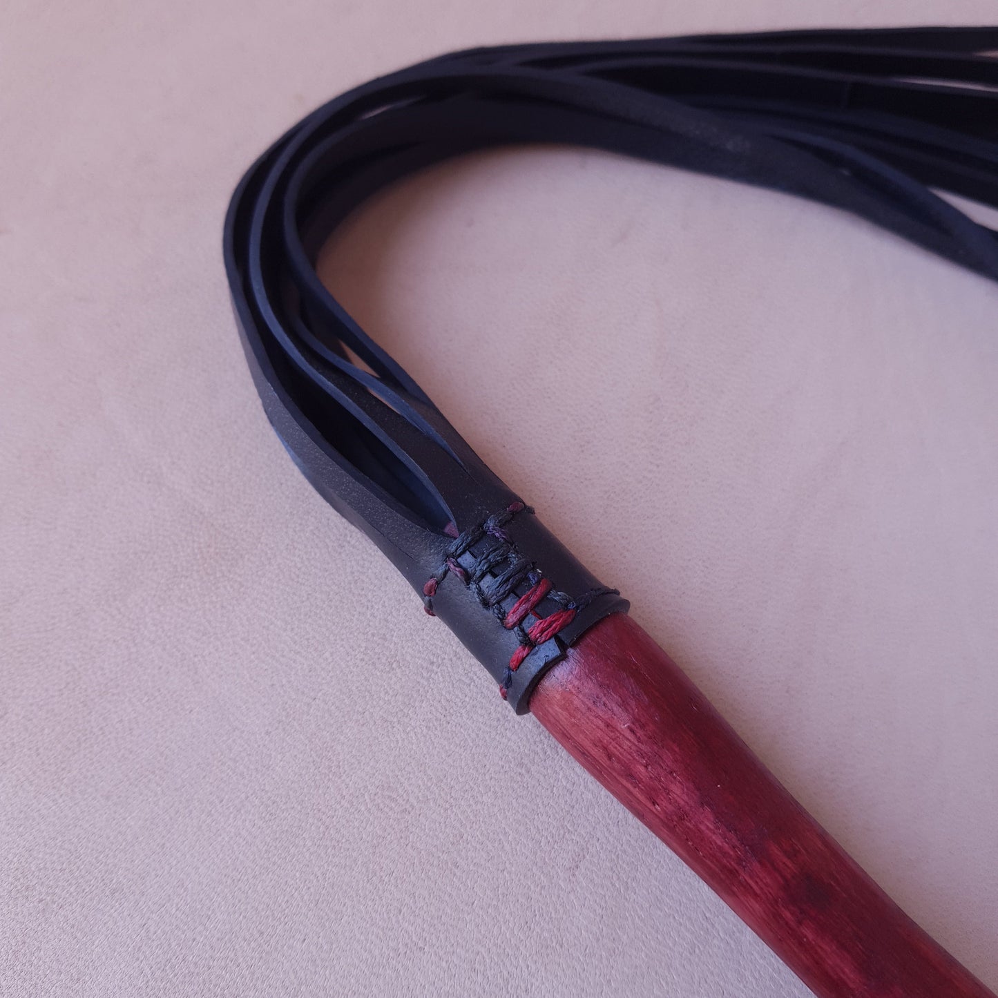 Martinet caoutchouc & bois (frêne) - 37 cm - noir & acajou