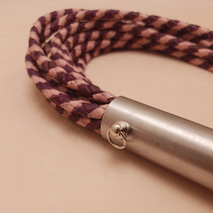 Martinet cat o nine cuir & inox - 64 cm - rose & violet