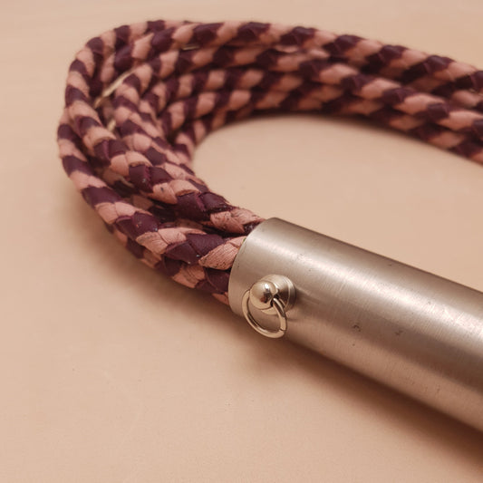 Martinet cat o nine cuir & inox - 64 cm - rose & violet