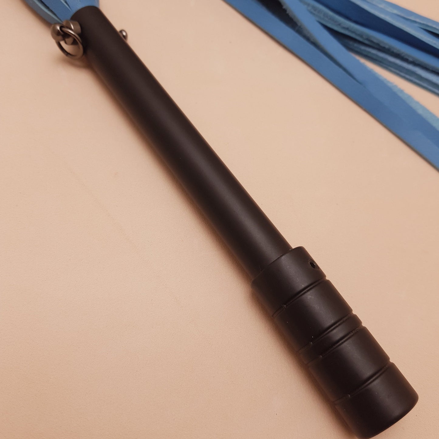 Martinet cuir & métal - 53 cm - bleu
