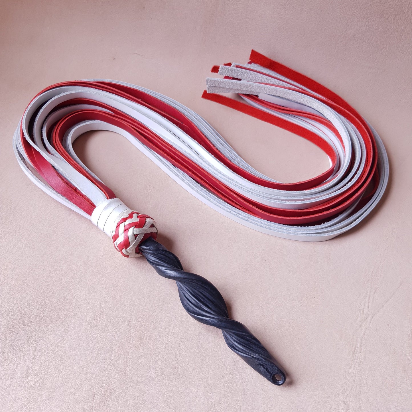 Martinet cuir & acier - 75 cm - blanc & orange