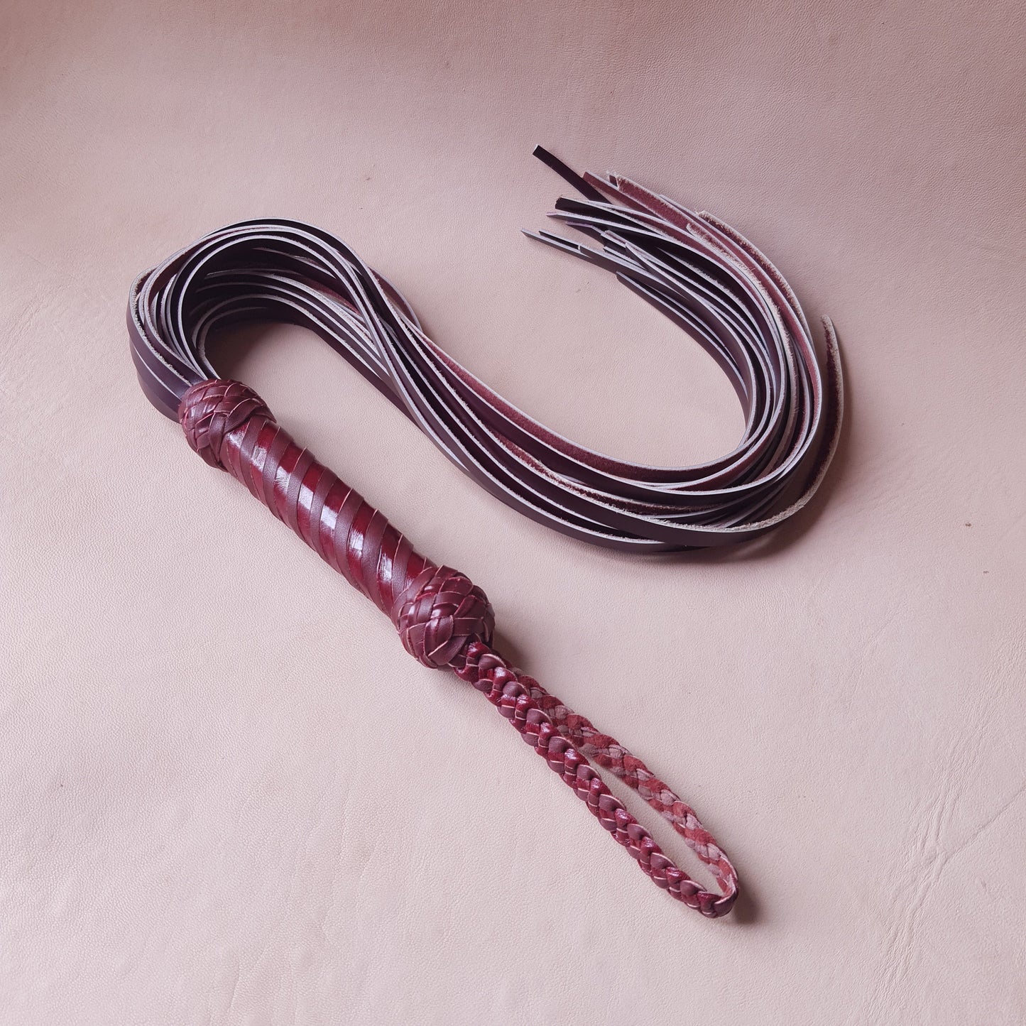 Martinet cuir & knot - 55 cm - bordeaux