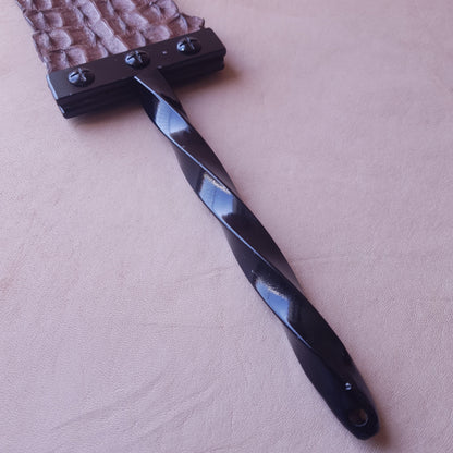 Paddle cuir (caïman) & acier - 43,5 cm - marron