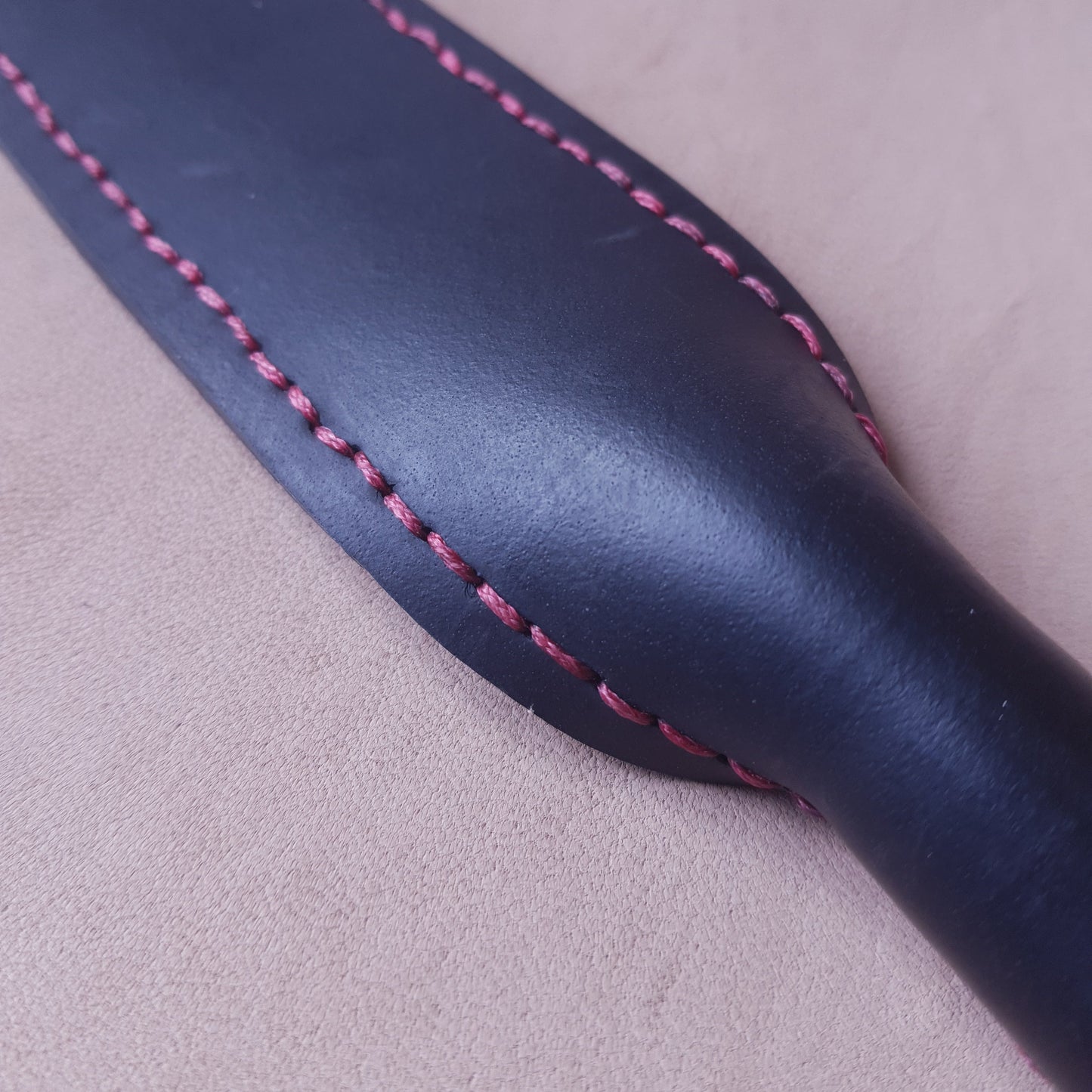 Strap caoutchouc & inox - 42 cm - noir